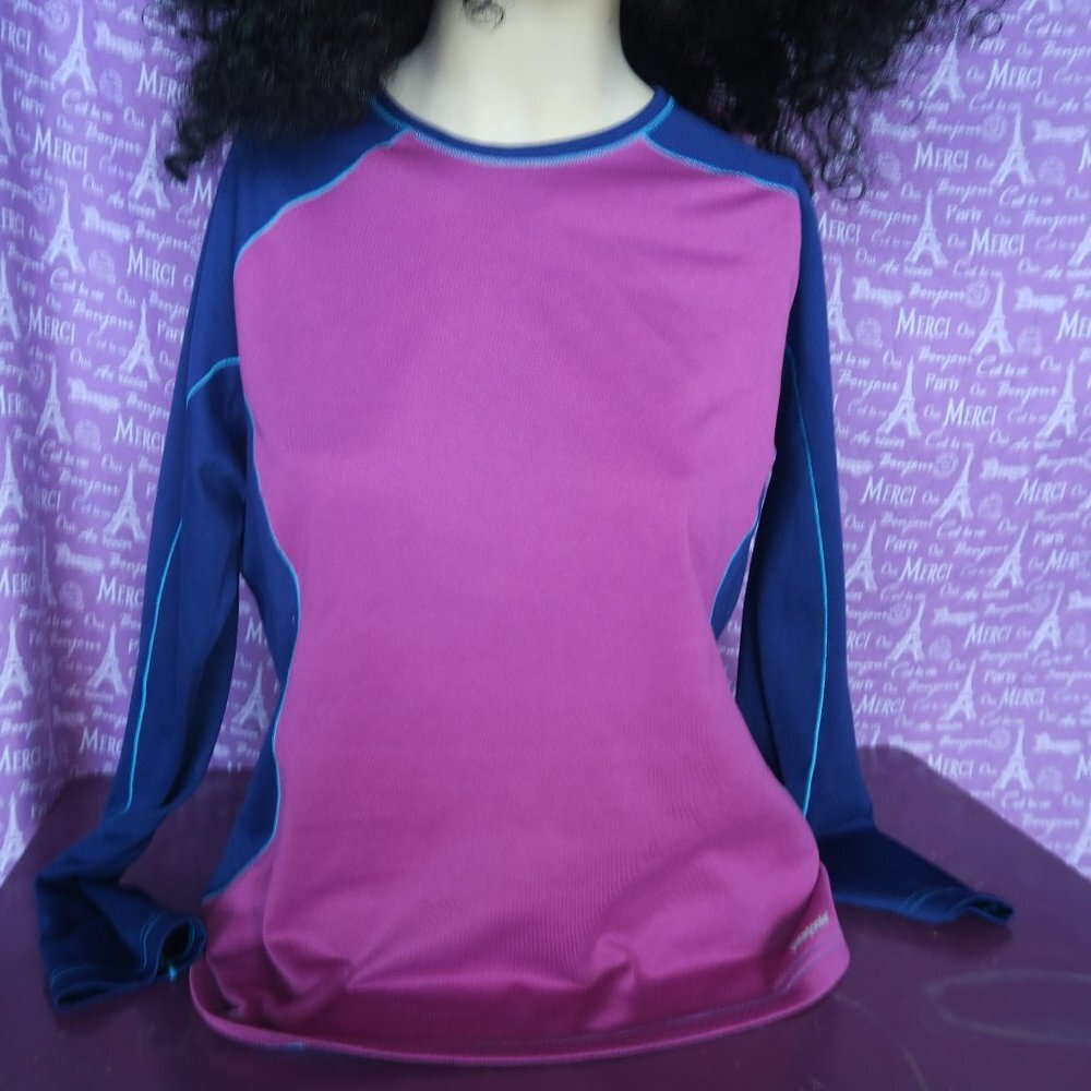 Patagonia athletic sporty workout top in magenta pink, and navy blue size medium